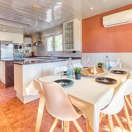 Villa Costacabana - Summertime Lloret de Mar