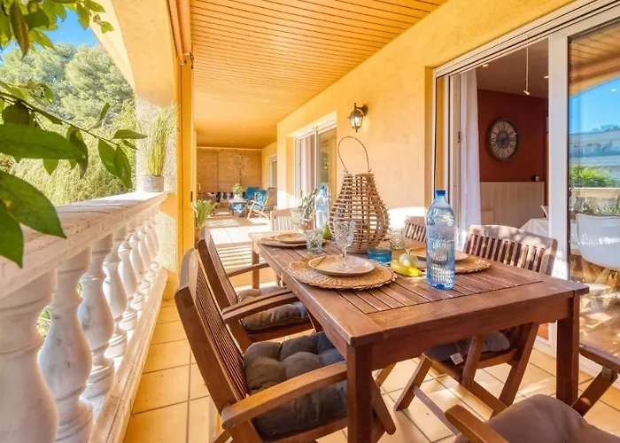 Costacabana - Summertime Villa *