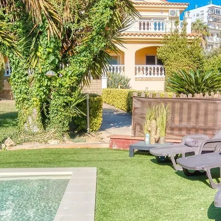 Costacabana - Summertime Villa