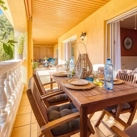 Costacabana - Summertime Villa *