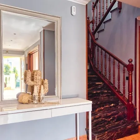 Costacabana - Summertime Villa *