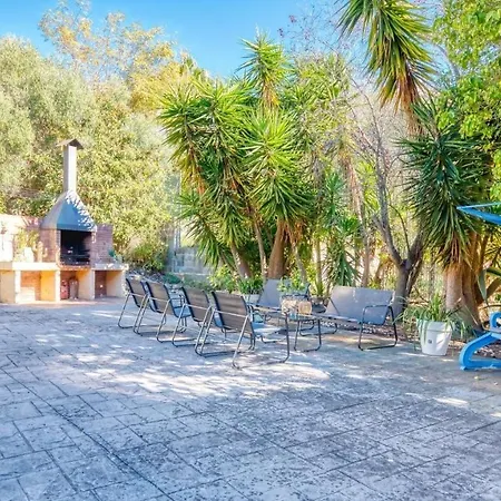 Costacabana - Summertime Villa